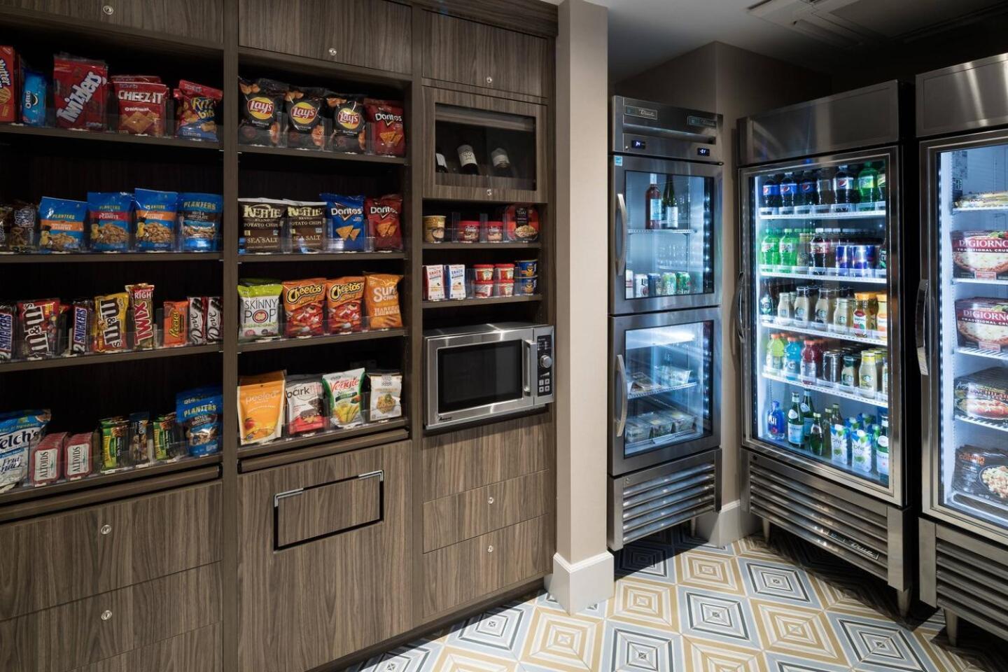 Courtyard By Marriott Burlington Hotell Exteriör bild